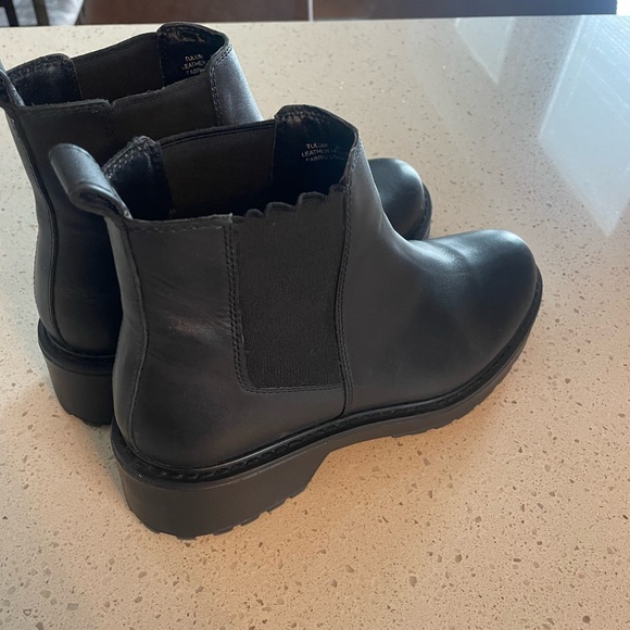 Steve Madden Women’s Chunky Boot size 8 - Picture 3 of 3